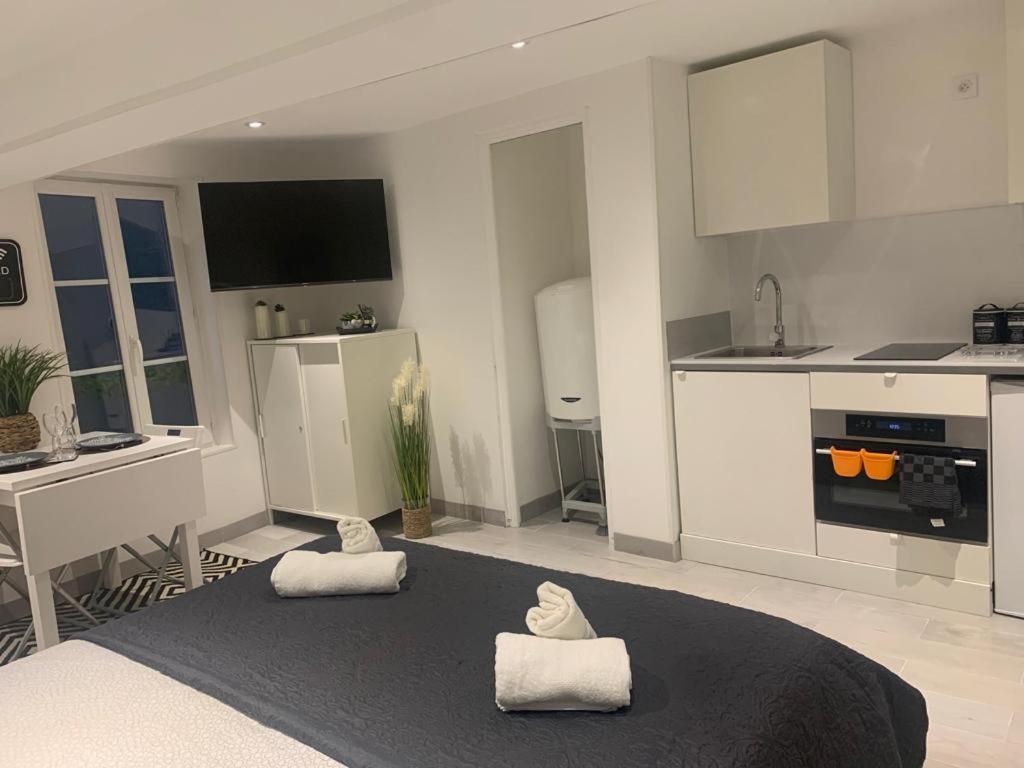 O'Coeur Du Bouchon 1 Apartment ทรัวส์ ภายนอก รูปภาพ